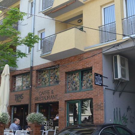 קרגיובאק Lux Place Apartments Downtown מראה חיצוני תמונה