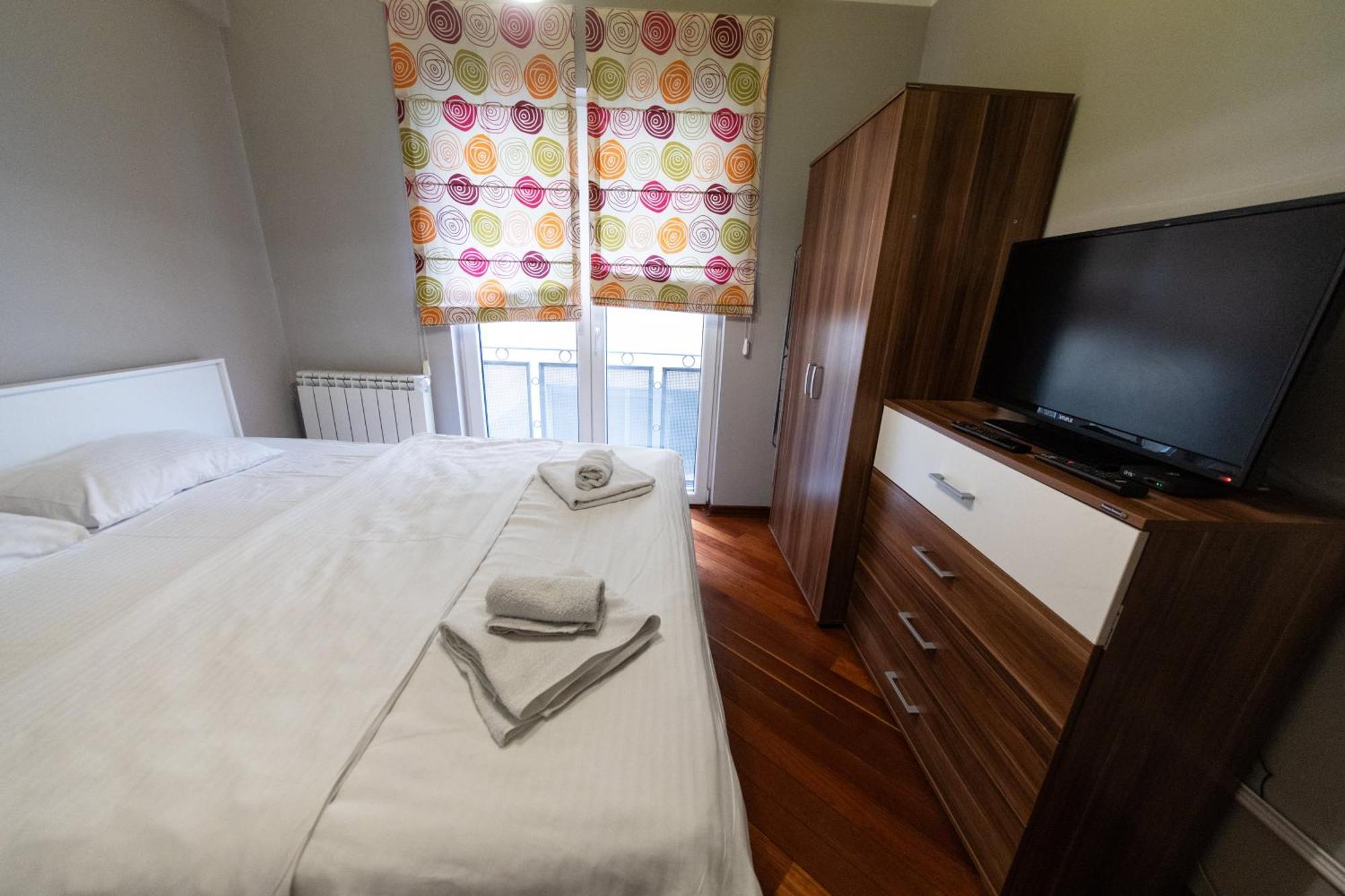 קרגיובאק Lux Place Apartments Downtown מראה חיצוני תמונה
